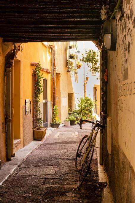 Au Coeur Du Viel Antibes - Cosy Appartement Exterior photo